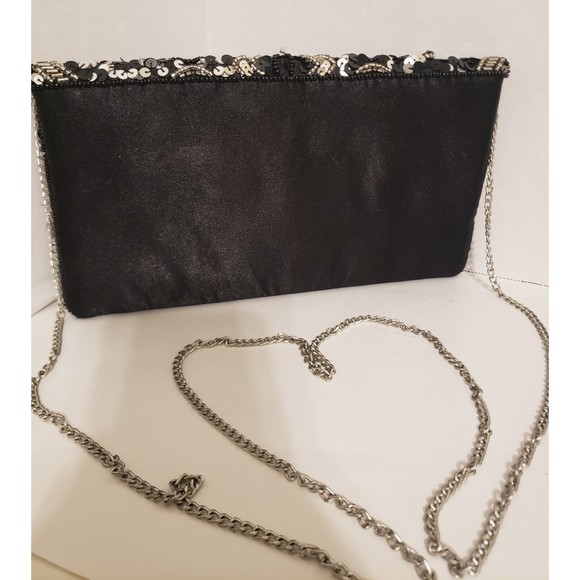 Charming Charlie RSVP Black & Silver Metallic Sequins/Beads Crossbody Purse - Picture 3 of 7